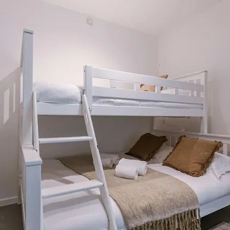 Huswell - Lovely Cosy For 5 Persons In Appartement