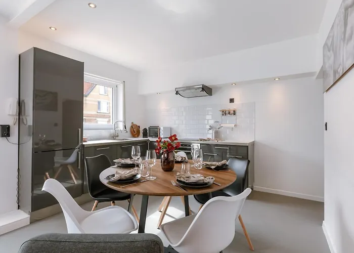 Casiola - Lovely Cosy For 5 Persons In *